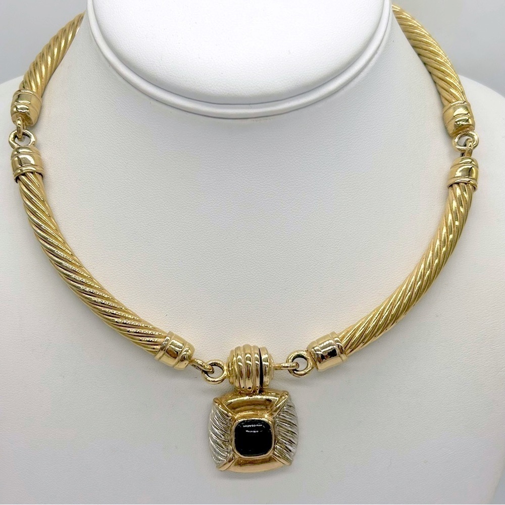 Stocko Vintage Twisted Rope Black Pendant Snap Clasp Necklace